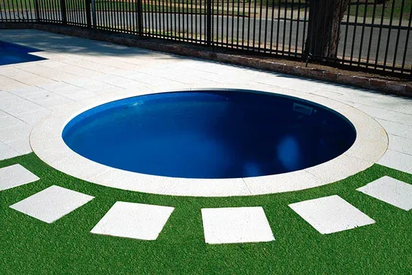 Terrace 3 fibreglass pool