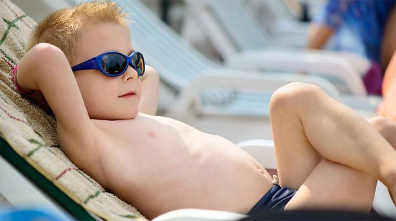How to Choose a Pool Builder in QLD: Licence & Contract Guide