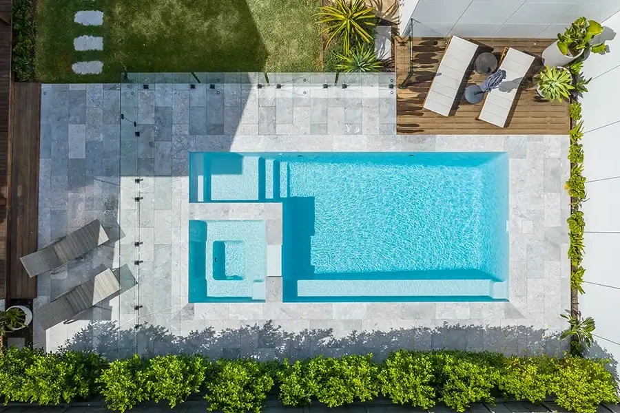 Saint Remy fibreglass pool — 7.60m × 3.60m