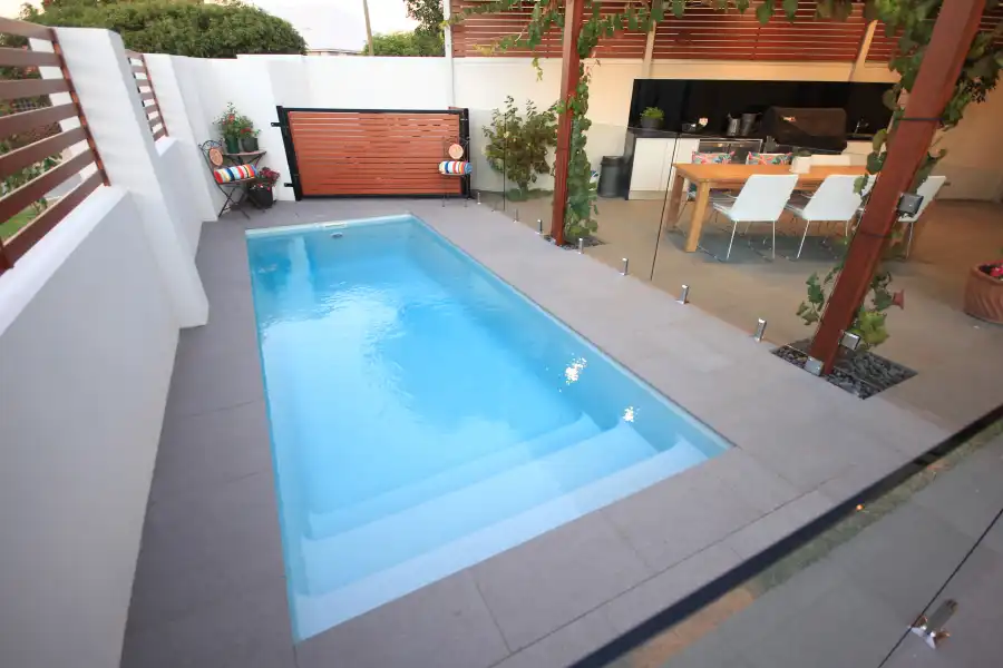 Paradiso fibreglass pool