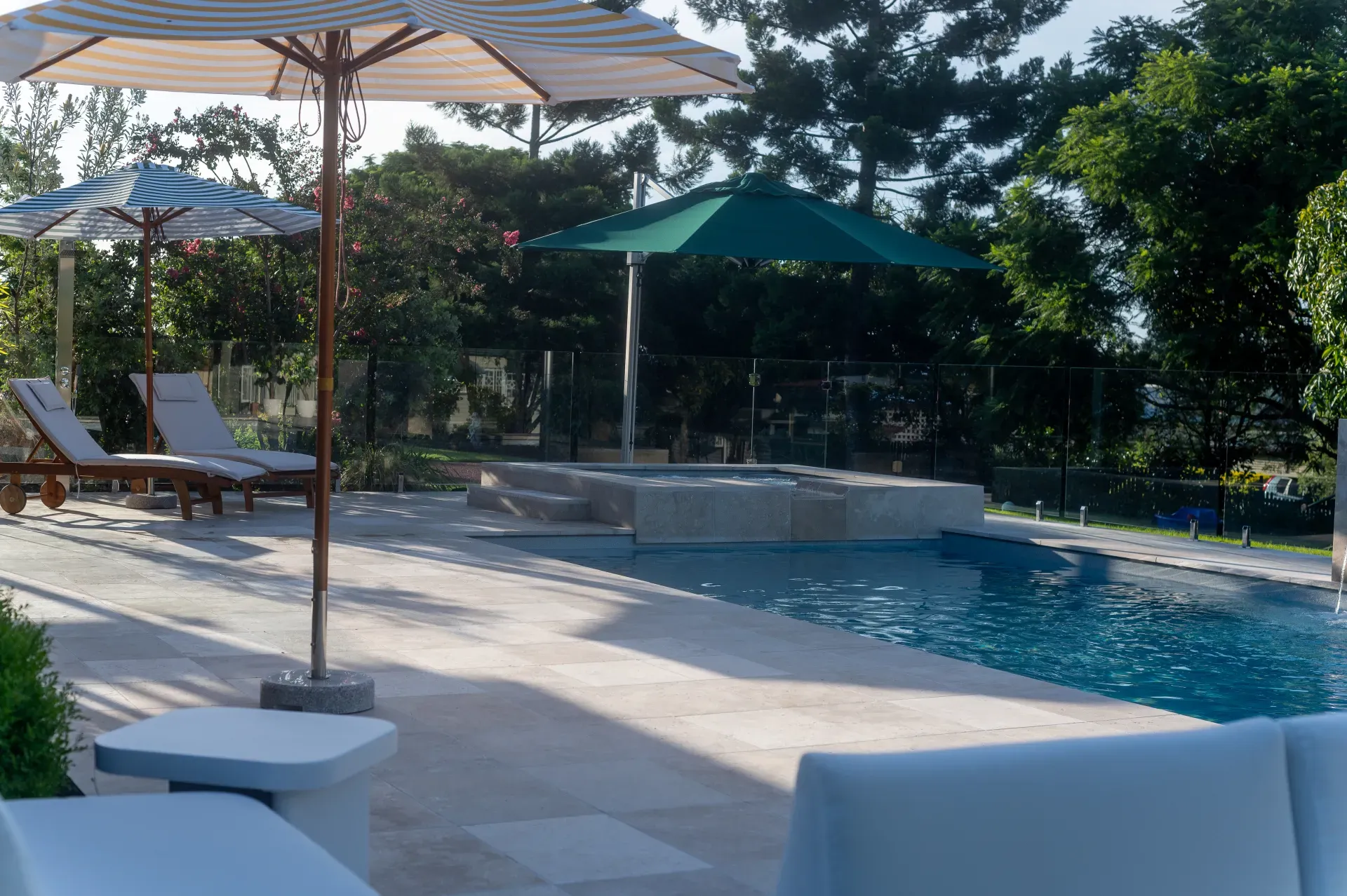 Kensington & Spa fibreglass pool in Silver Mist, Booval — with surrounding paving — MFP Easy installation