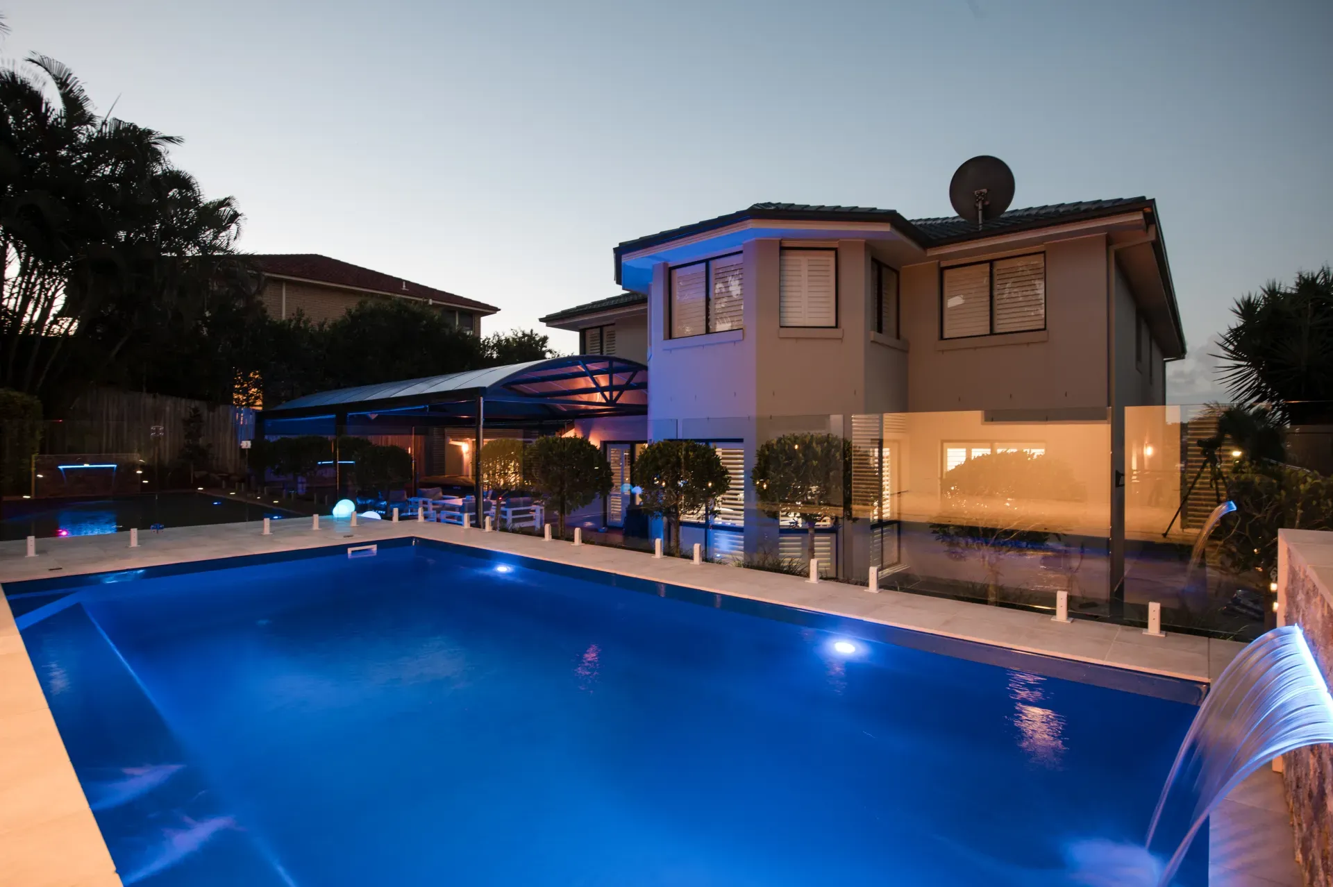 Palazzo fibreglass pool in Twilight, Eight Miles Plains — MFP Easy installation