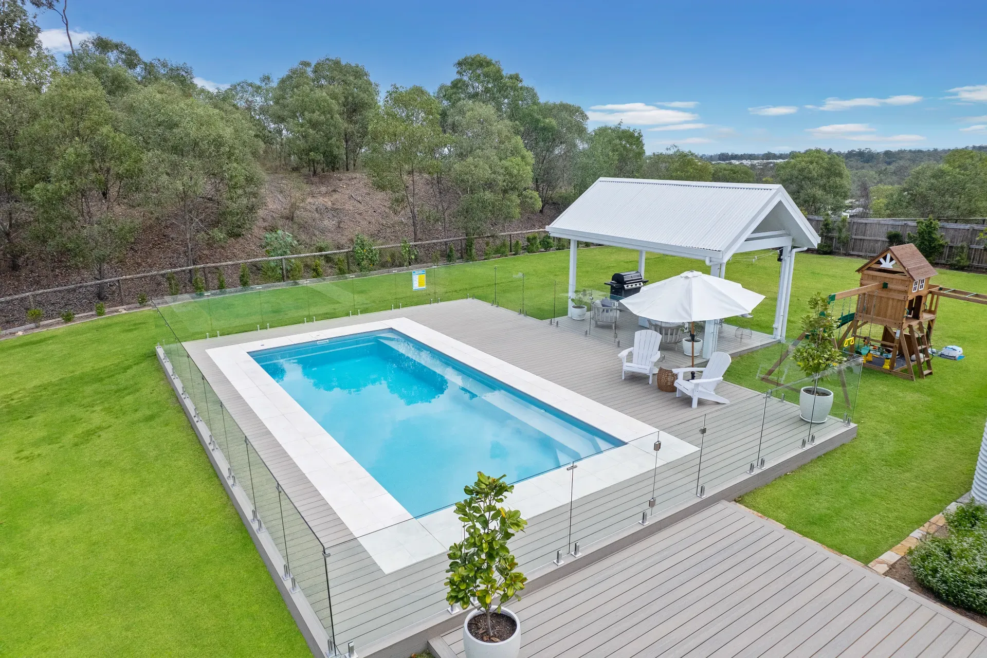 Westminster fibreglass pool in Silver Mist, Brisbane — MFP Easy installation